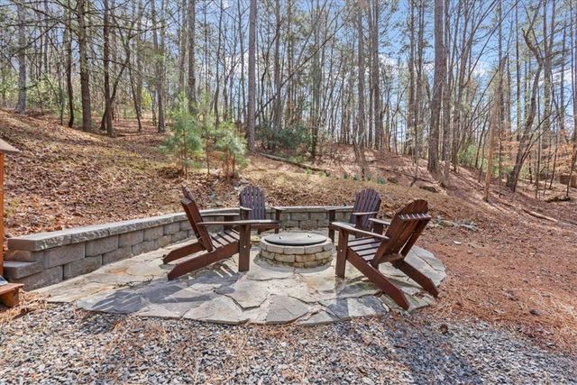 61 Grove Lane, Ellijay, GA 30540