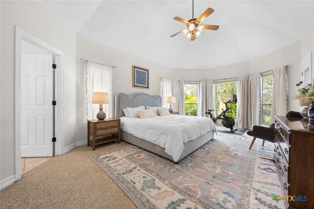 450 Three Oaks Road, Seguin, TX 78155