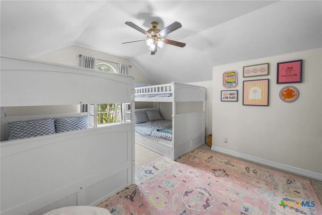 450 Three Oaks Road, Seguin, TX 78155