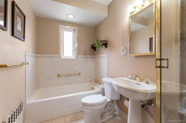 81-11 77th Avenue, Glendale, NY 11385