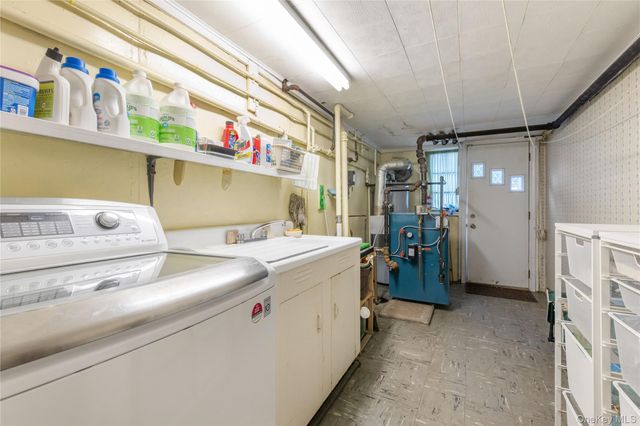 81-11 77th Avenue, Glendale, NY 11385