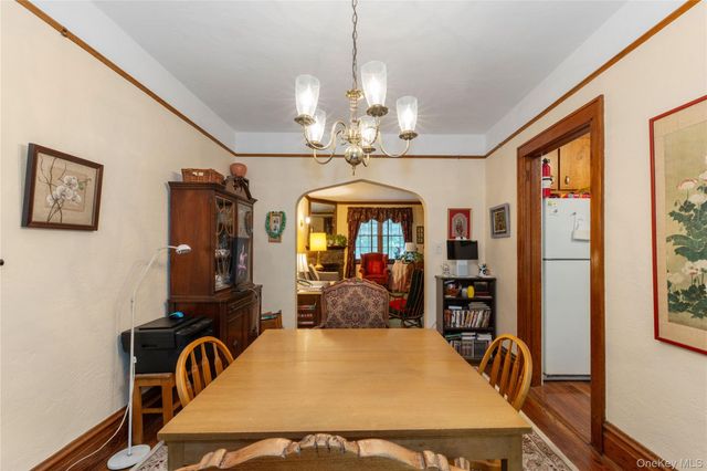 81-11 77th Avenue, Glendale, NY 11385