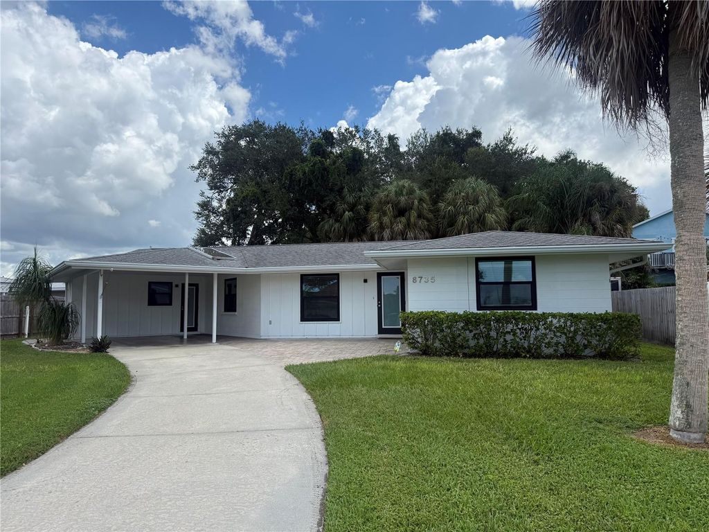 8735 DUNMORE DRIVE, Sarasota, FL 34231