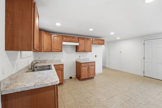 1016 Chestnut St., Palmer, MA 01550