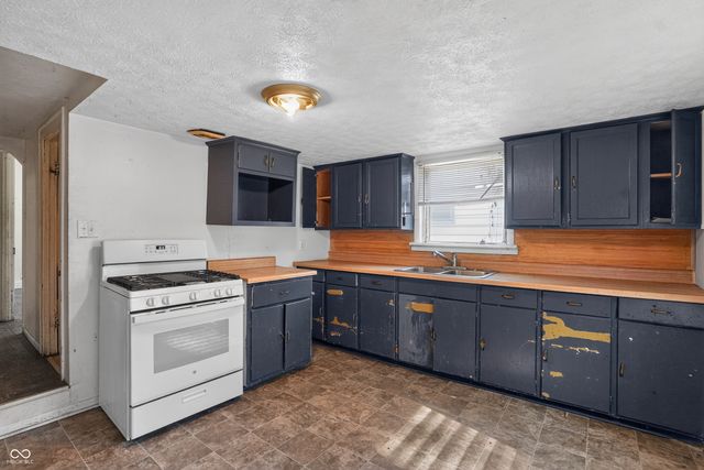 337 S Randolph Street, Indianapolis, IN 46201