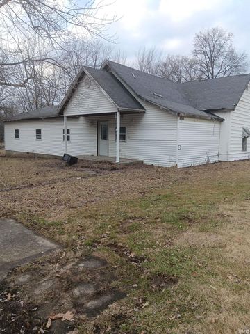 7775 E Church Street, Dugger, IN 47848