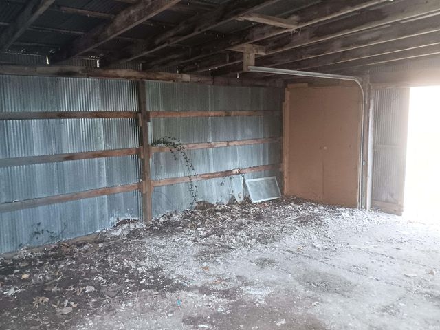 7775 E Church Street, Dugger, IN 47848