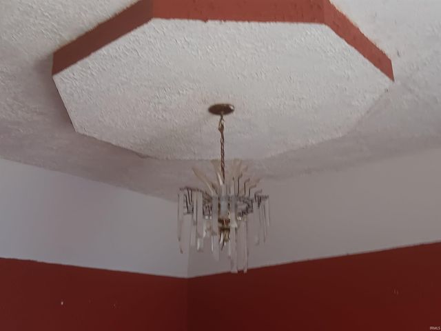 7775 E Church Street, Dugger, IN 47848