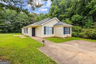 200 Pine Ridge Drive, Carrollton, GA 30117