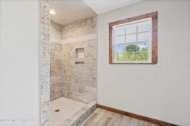 718 Mount Zion Road, Coldwater, MS 38618