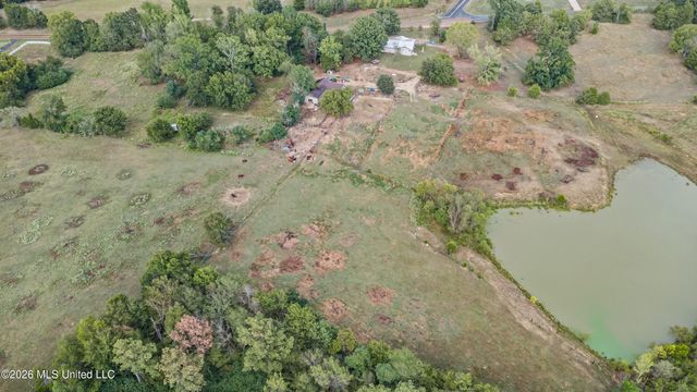 718 Mount Zion Road, Coldwater, MS 38618