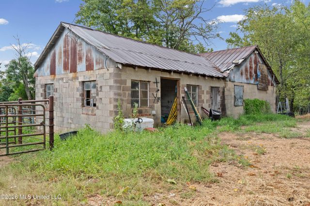 718 Mount Zion Road, Coldwater, MS 38618