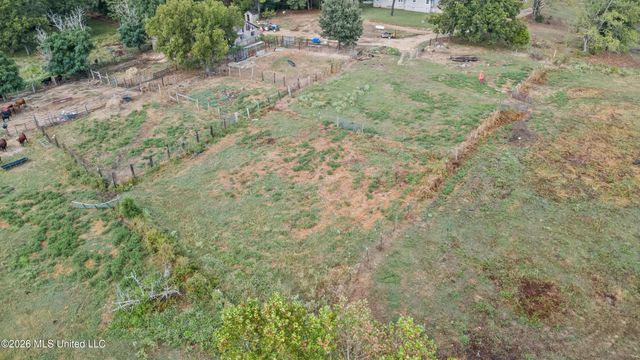 718 Mount Zion Road, Coldwater, MS 38618