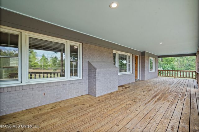 718 Mount Zion Road, Coldwater, MS 38618
