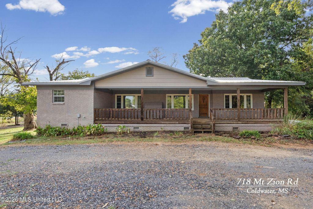 718 Mount Zion Road, Coldwater, MS 38618