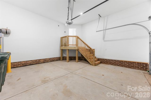 240 Valleybrook Lane, Troutman, NC 28166