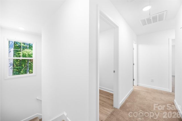 240 Valleybrook Lane, Troutman, NC 28166