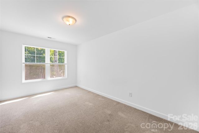 240 Valleybrook Lane, Troutman, NC 28166