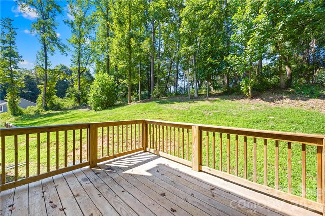 240 Valleybrook Lane, Troutman, NC 28166