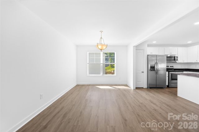 240 Valleybrook Lane, Troutman, NC 28166