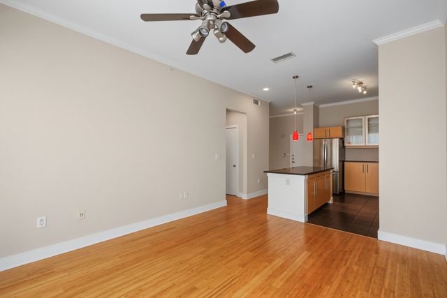 4414 Cedar Springs Road 310, Dallas, TX 75219