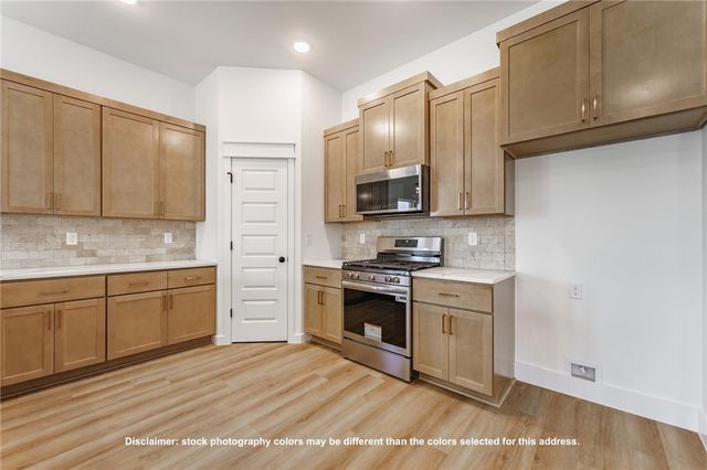 1100 Ari Avenue, Centerton, AR 72719