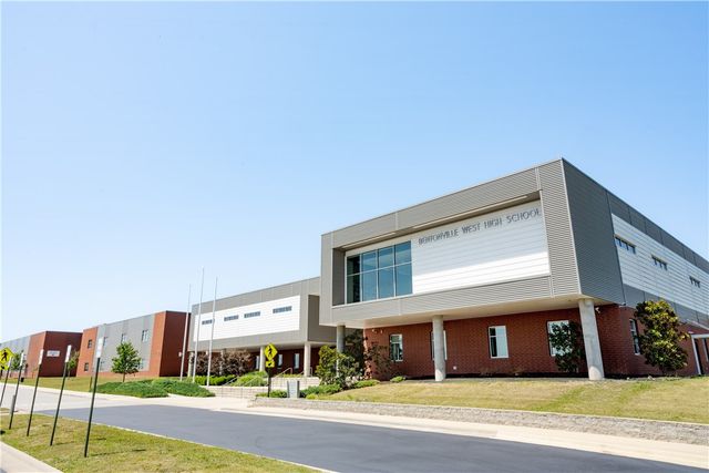 1100 Ari Avenue, Centerton, AR 72719