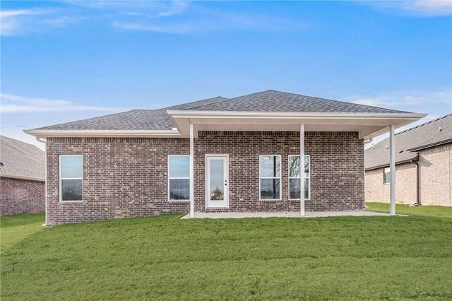 1100 Ari Avenue, Centerton, AR 72719