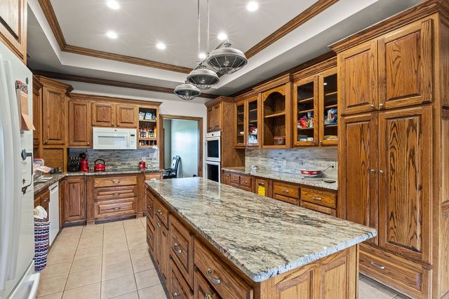 16800 Parks Corner Road, Prairie Grove, AR 72753