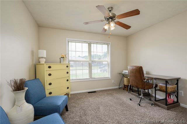 2031 Sterling Oaks Drive, Sellersburg, IN 47172