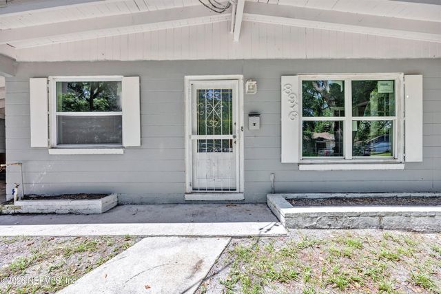 8916 YEOMAN Drive, Jacksonville, FL 32208