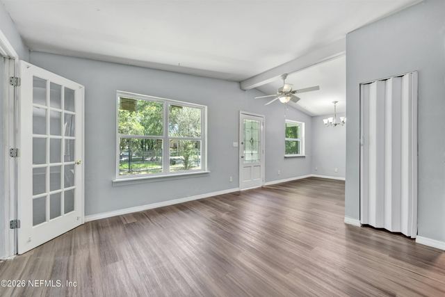 8916 YEOMAN Drive, Jacksonville, FL 32208