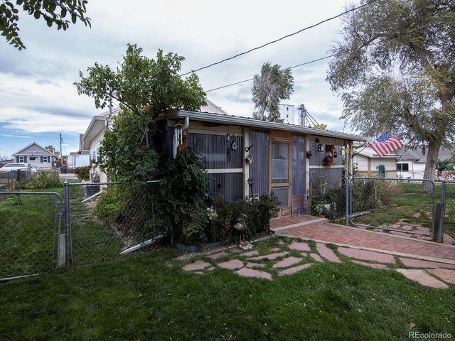 146 S Sherman St, Byers, CO 80103