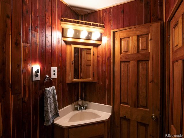 146 S Sherman St, Byers, CO 80103