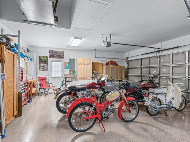 11860 SE 179TH STREET, Summerfield, FL 34491