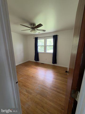 393 PHILLIPS AVE, Newark, DE 19711