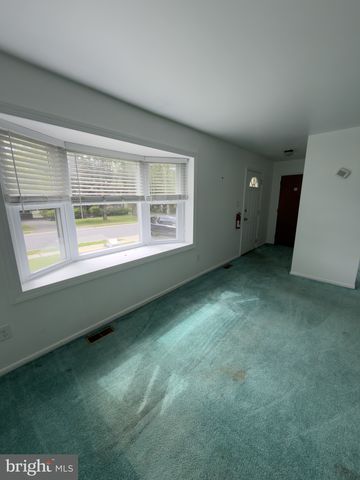 393 PHILLIPS AVE, Newark, DE 19711