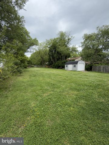 393 PHILLIPS AVE, Newark, DE 19711
