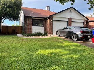 13357 Water Oak LN B, Austin, TX 78729