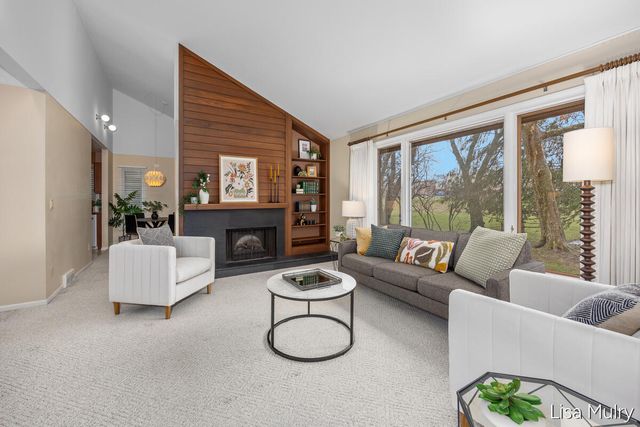 1810 Southampton SE, Grand Rapids, MI 49508