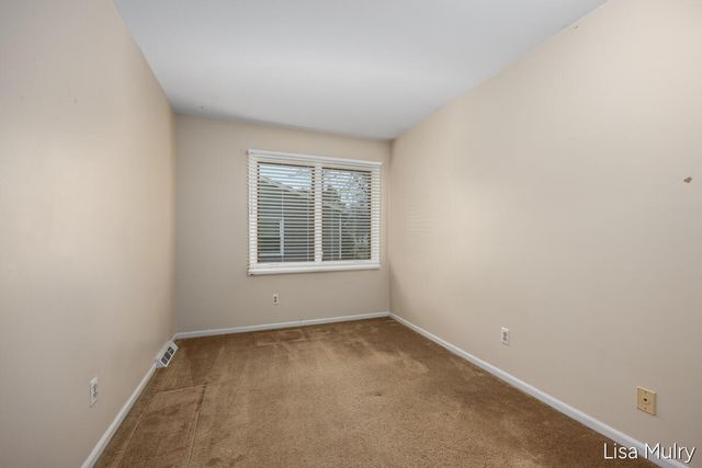 1810 Southampton SE, Grand Rapids, MI 49508