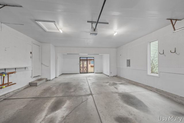 1810 Southampton SE, Grand Rapids, MI 49508