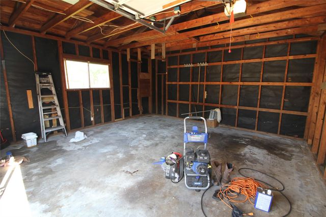 1031 Fugate Street, Houston, TX 77009