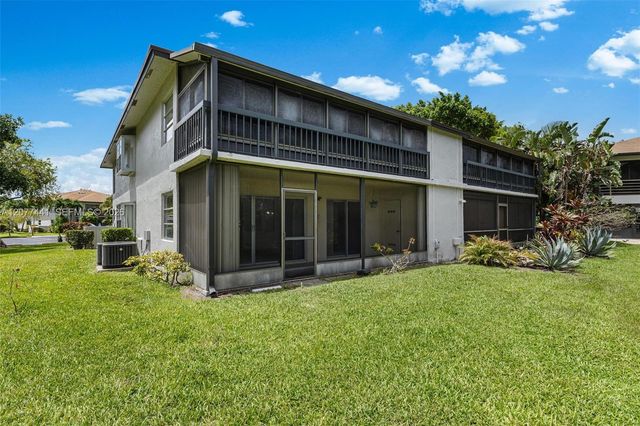 5883 Sugar Palm Court C, Delray Beach, FL 33484