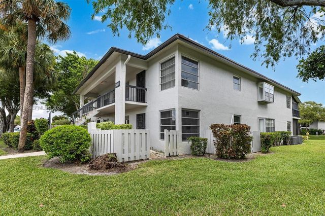 5883 Sugar Palm Court C, Delray Beach, FL 33484