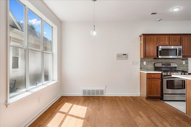 275 ISLAND VILLAGE DR, Memphis, TN 38103