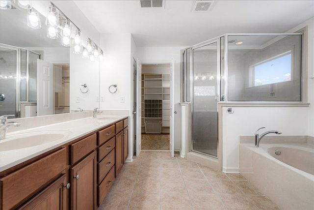 275 ISLAND VILLAGE DR, Memphis, TN 38103