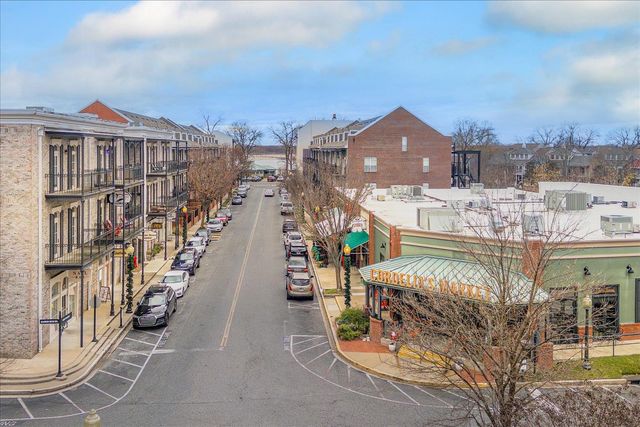 275 ISLAND VILLAGE DR, Memphis, TN 38103