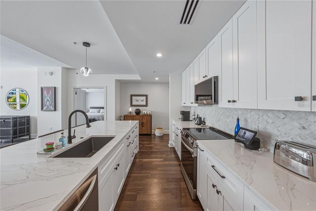 1227 E MADISON STREET 504, Tampa, FL 33602