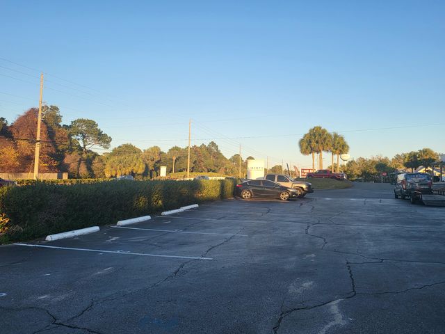 9539 W US-98 Highway, Miramar Beach, FL 32550